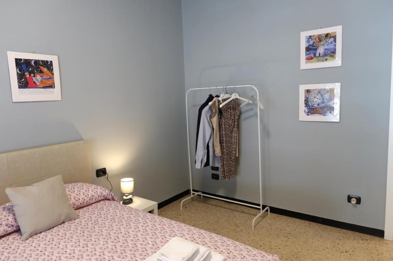 Granny House Apartment Специя Екстериор снимка