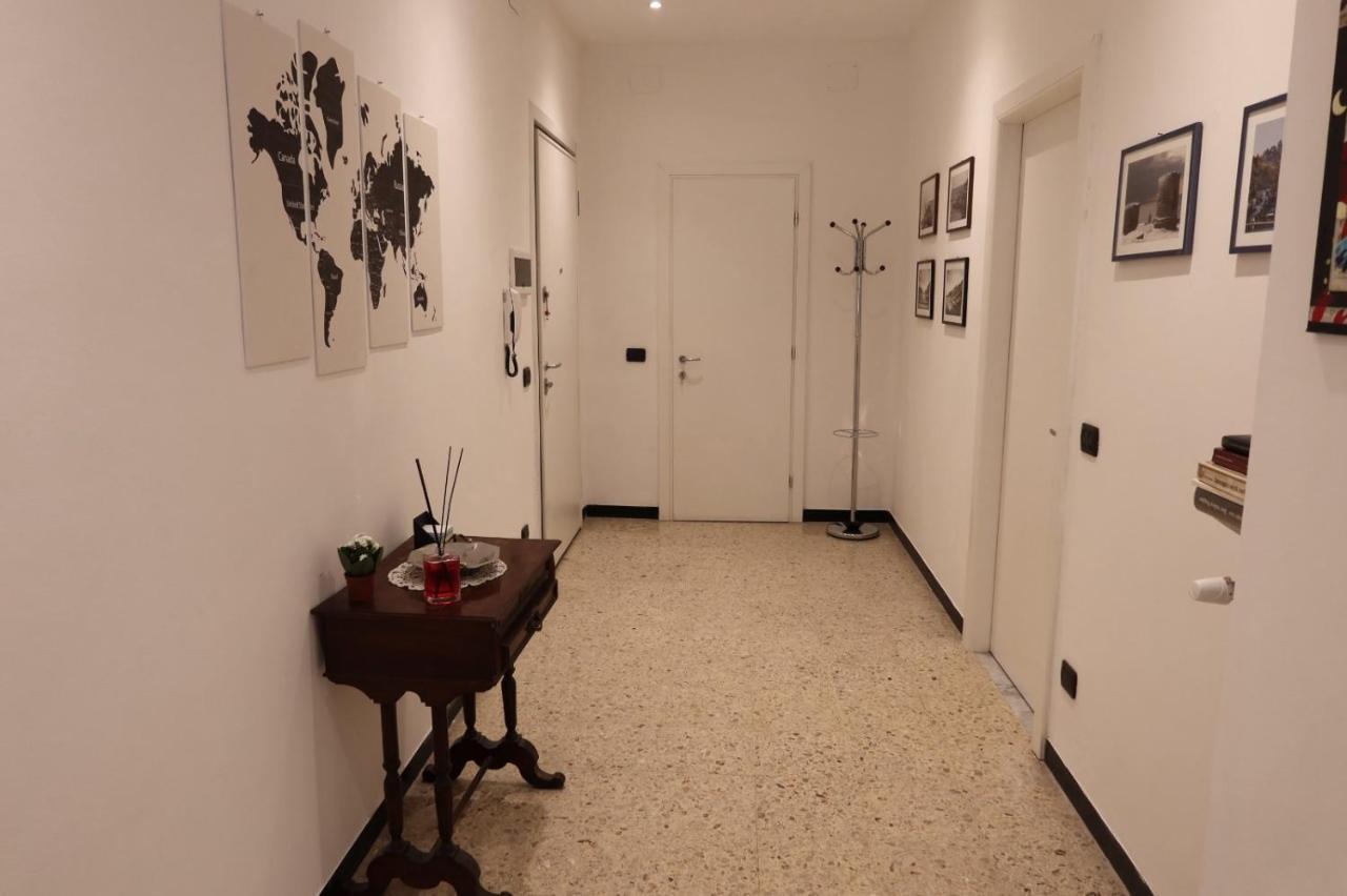 Granny House Apartment Специя Екстериор снимка