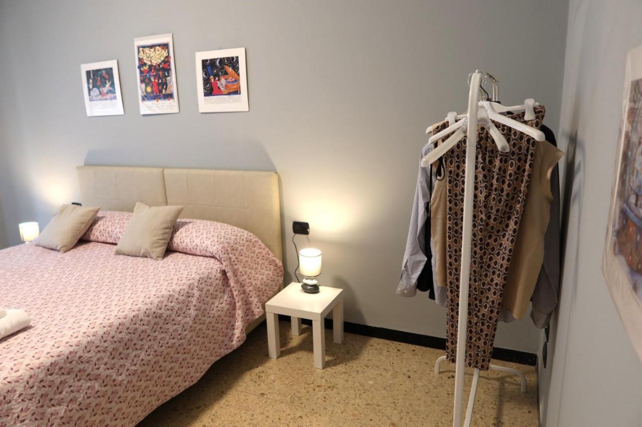 Granny House Apartment Специя Екстериор снимка